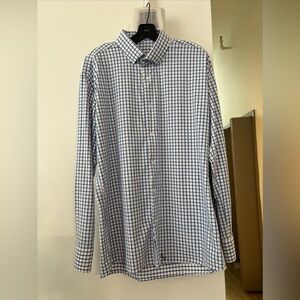 Gingham State & Liberty Men’s Dress Shirt. Performance Stretch Fit